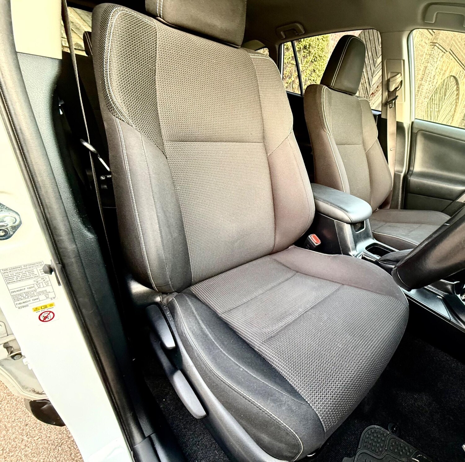 Used Toyota RAV4 2016 for sale - 77997366: Photo 23