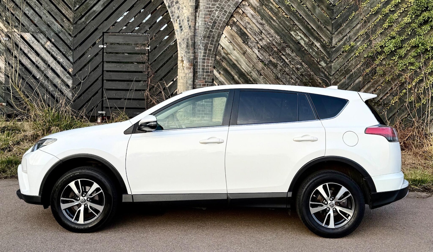 Used Toyota RAV4 2016 for sale - 77997366: Photo 7