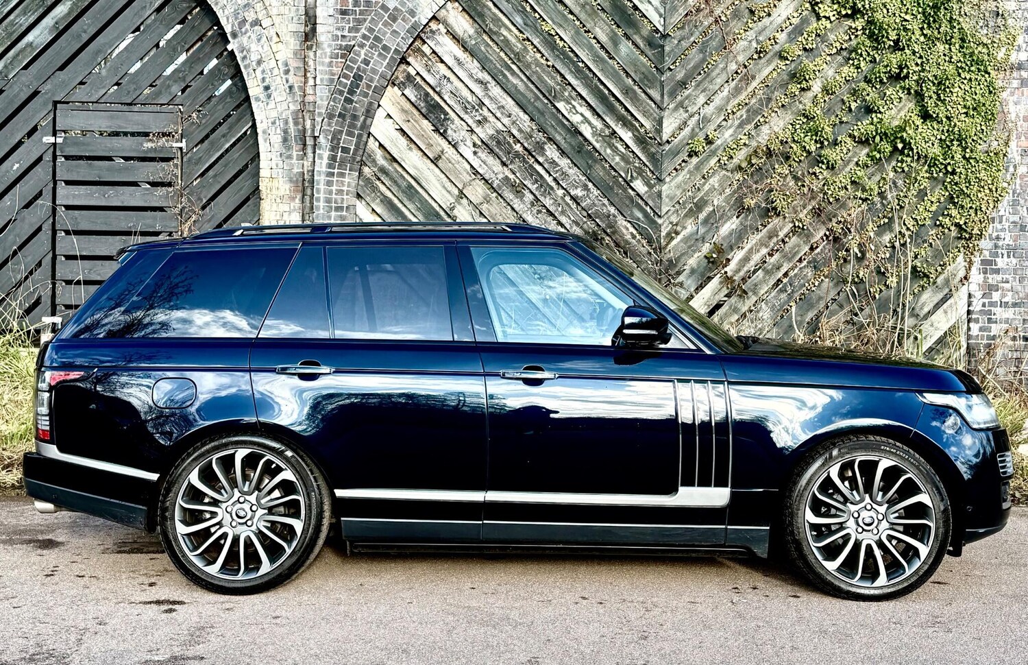 Used Land Rover Range Rover 2015 for sale - 77997372: Photo 12