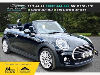 Used MINI Convertible 2018 for sale - 76215627: Photo