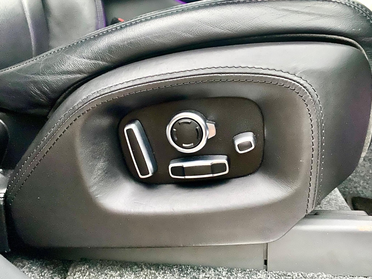 Used Land Rover Range Rover 2015 for sale - 76572914: Photo 19