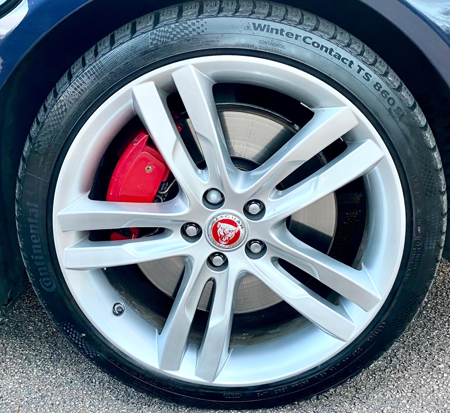 Used Jaguar XE 2016 for sale - 76370200: Photo 15