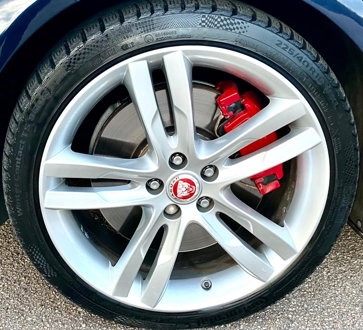 Used Jaguar XE 2016 for sale - 76370200: Photo 16