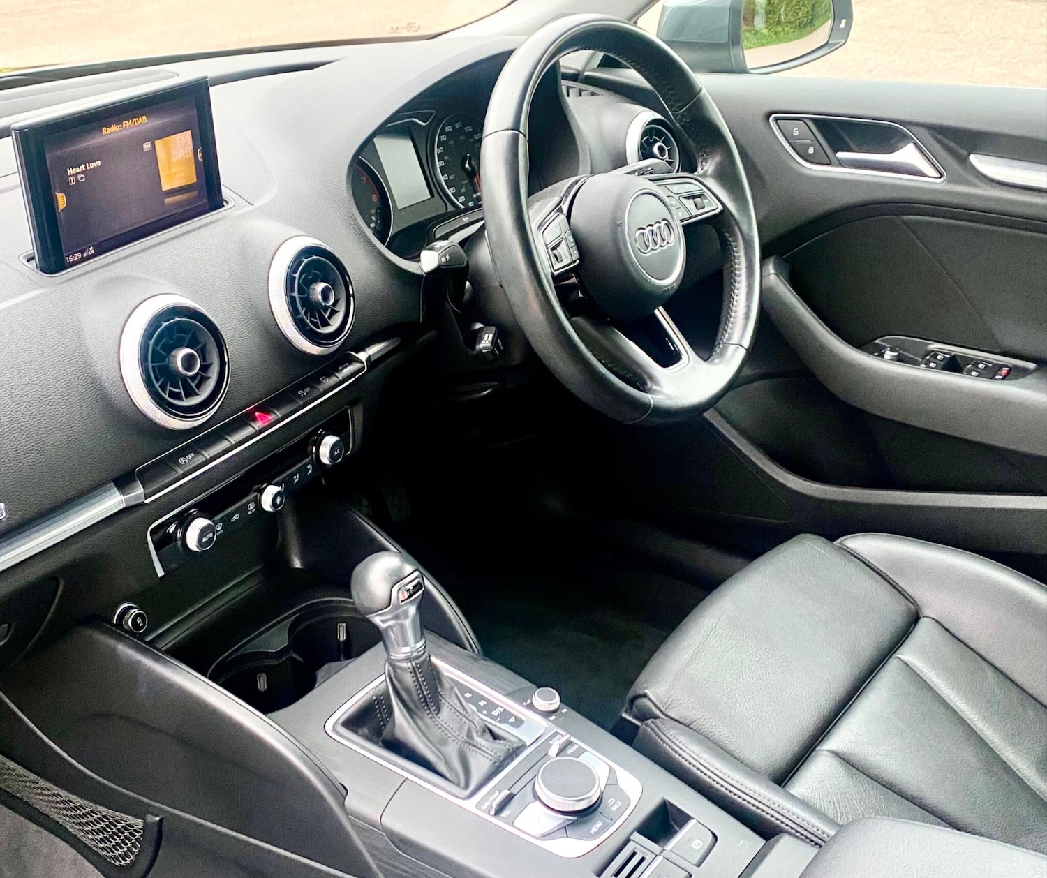 Used Audi A3 2018 for sale - 76239490: Photo 28