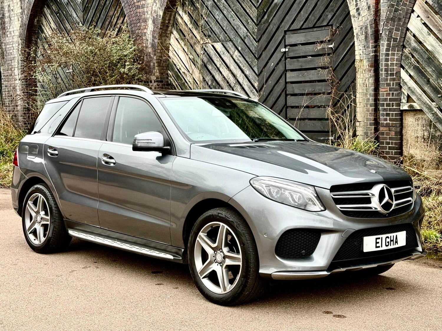 Used Mercedes-Benz GLE for sale - 77997363: Photo 3