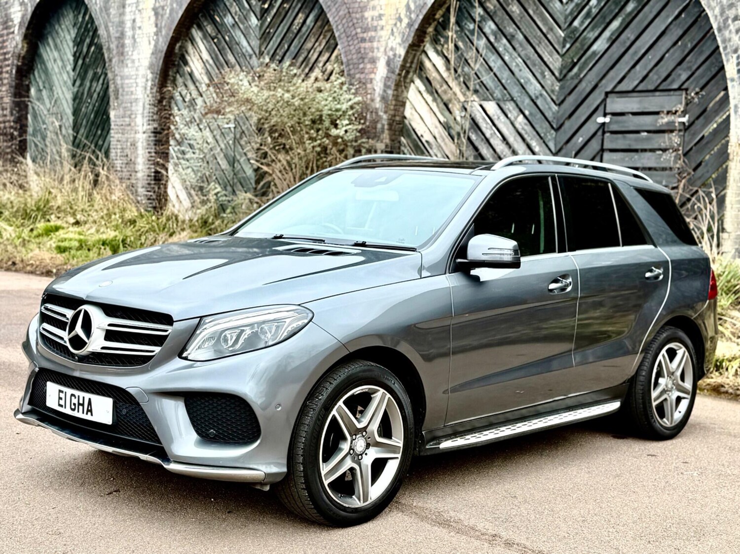 Used Mercedes-Benz GLE for sale - 77997363: Photo 5