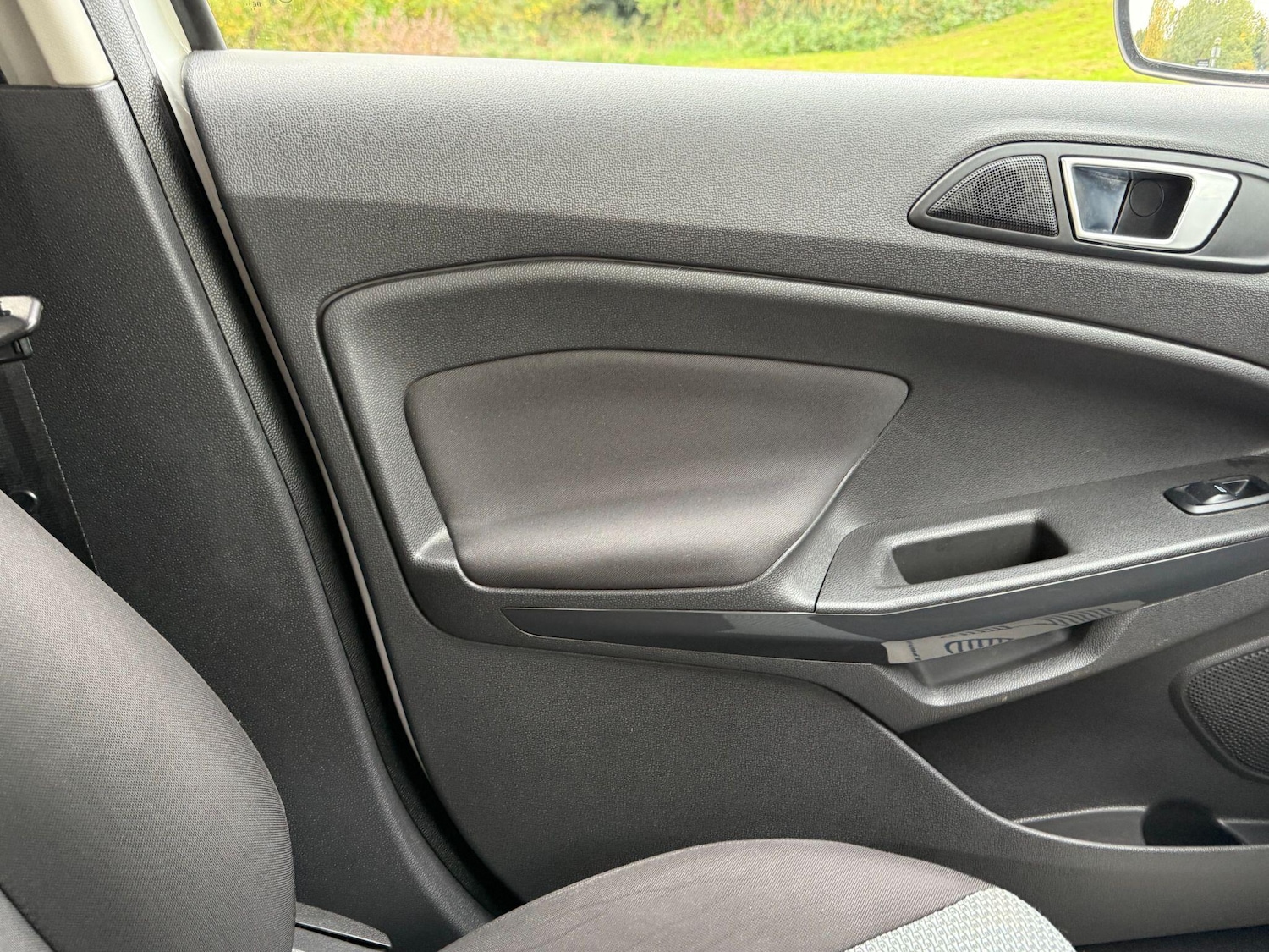 Used Ford Ecosport 2015 for sale - 76239258: Photo 27