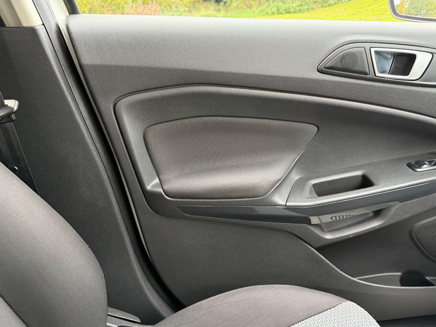 Used Ford Ecosport 2015 for sale - 76239258: Photo 28