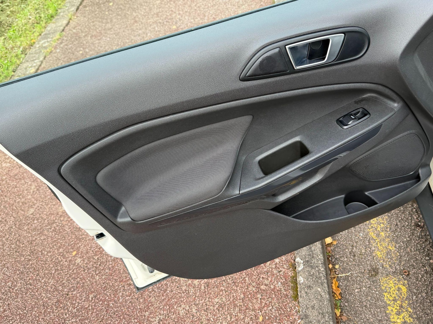 Used Ford Ecosport 2015 for sale - 76239258: Photo 30