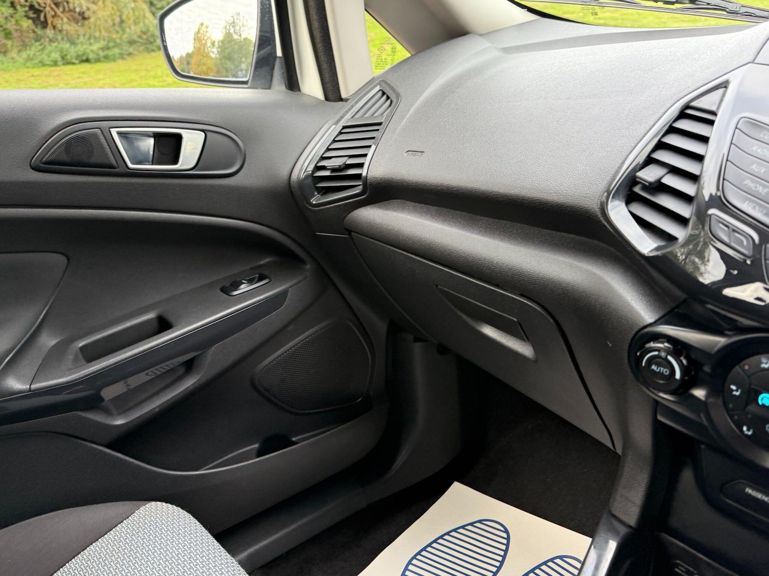 Used Ford Ecosport 2015 for sale - 76239258: Photo 45