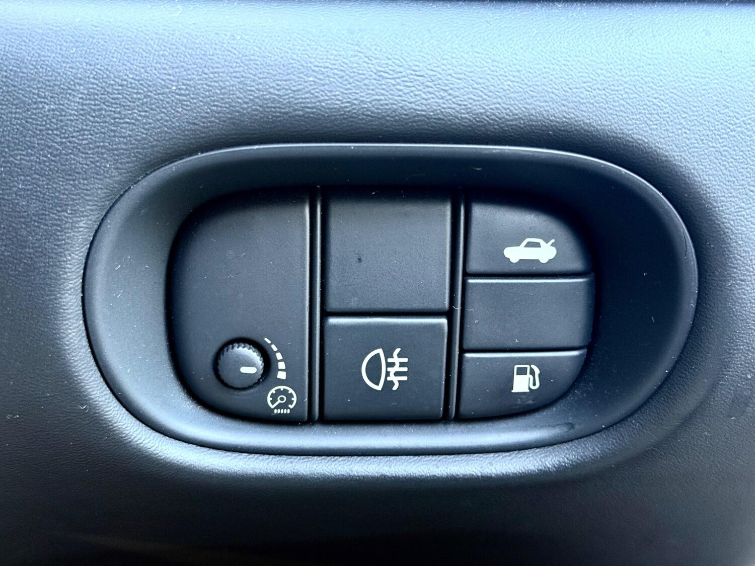 Used Jaguar XK 2014 for sale - 77997361: Photo 36