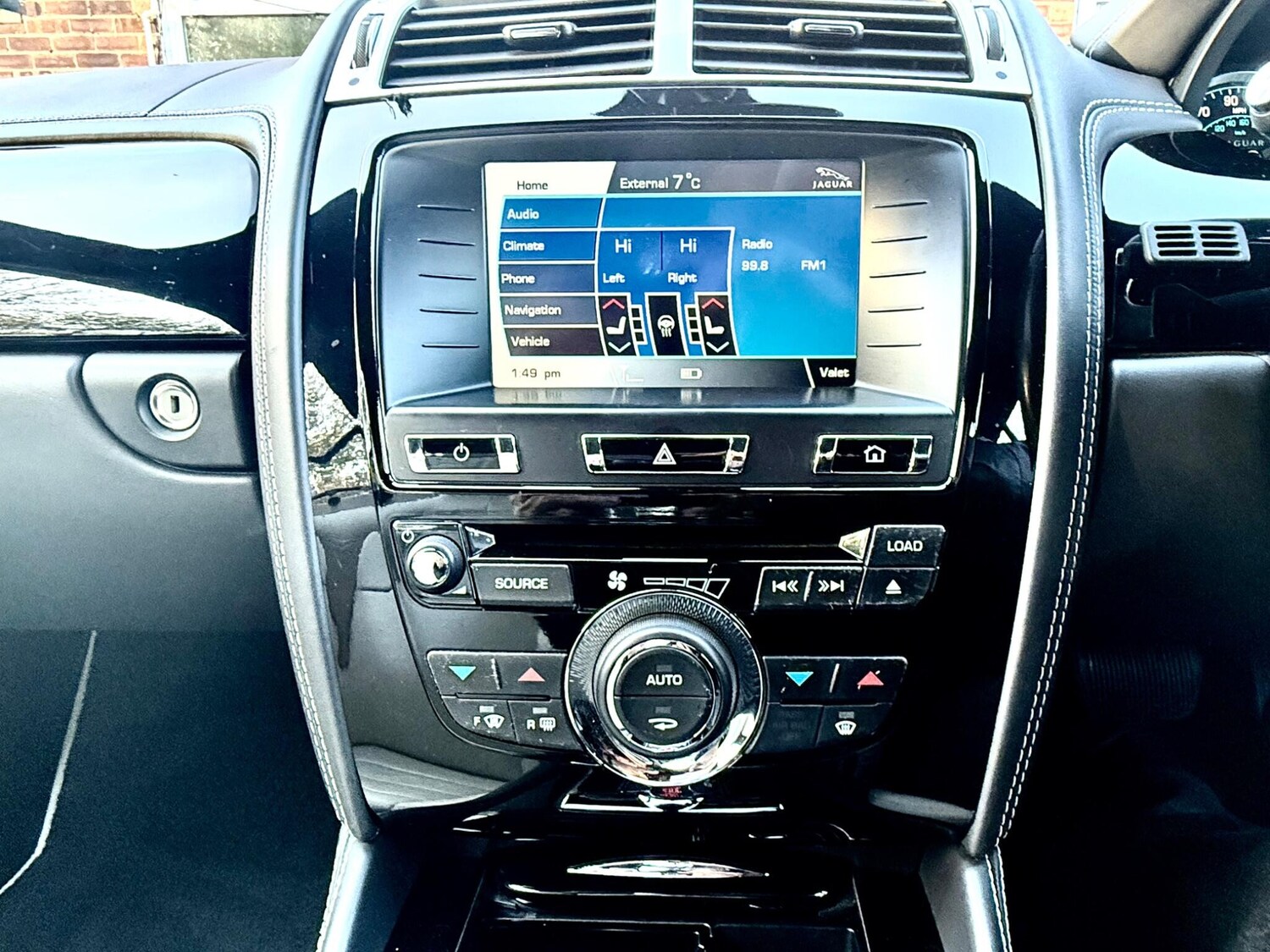 Used Jaguar XK 2014 for sale - 77997361: Photo 37