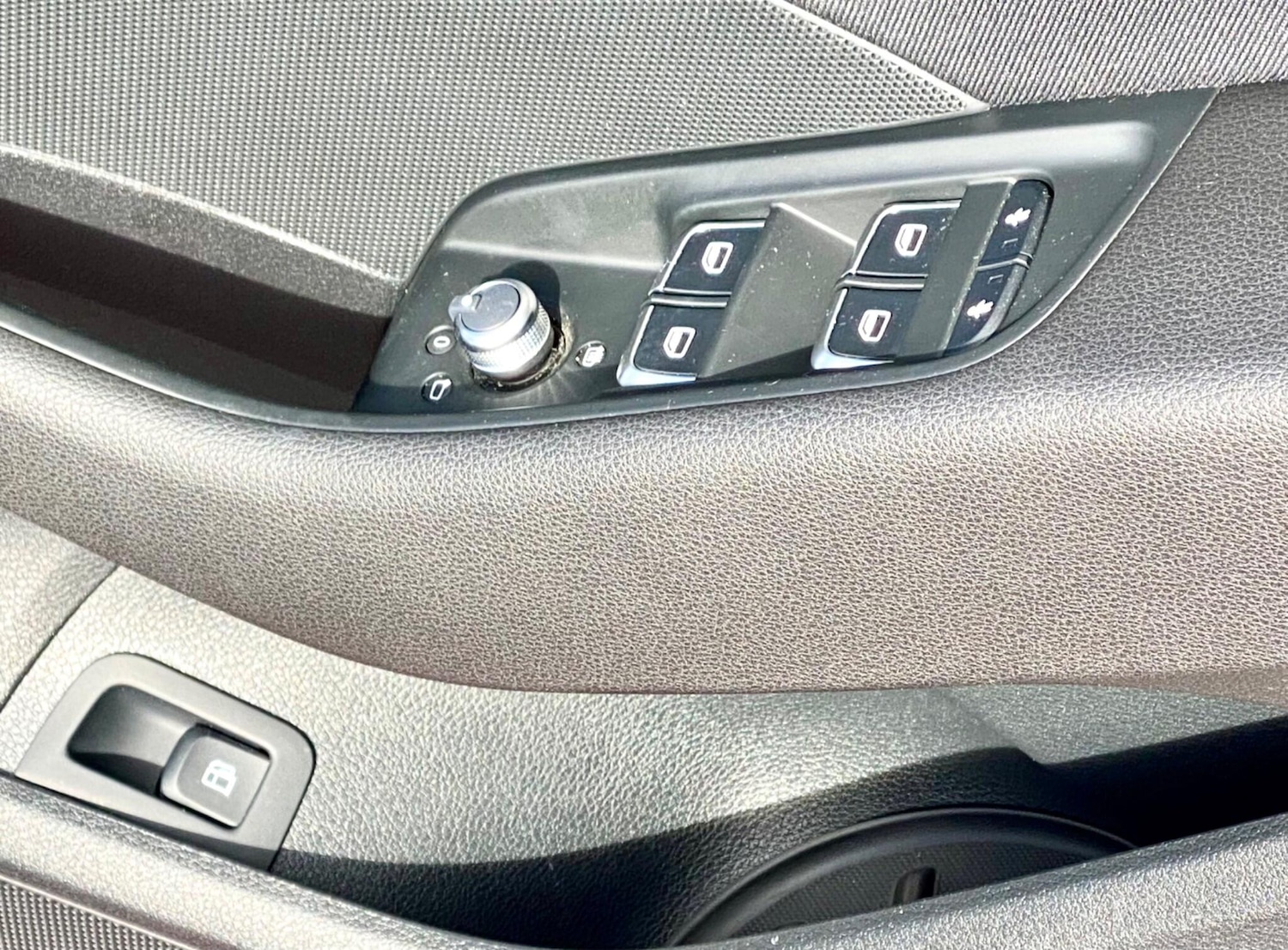 Used Audi A3 2015 for sale - 76993286: Photo 40