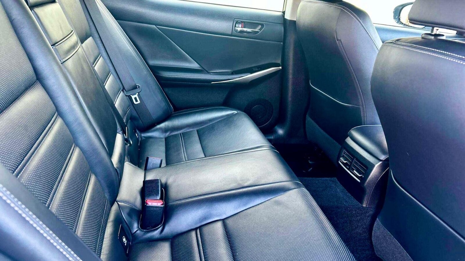 Used Lexus IS 2014 for sale - 76700621: Photo 12