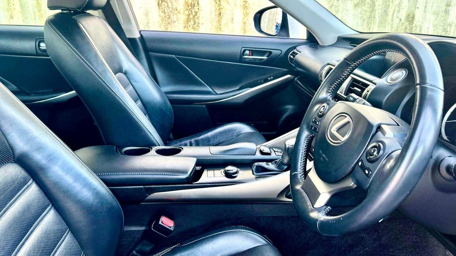 Used Lexus IS 2014 for sale - 76700621: Photo 8