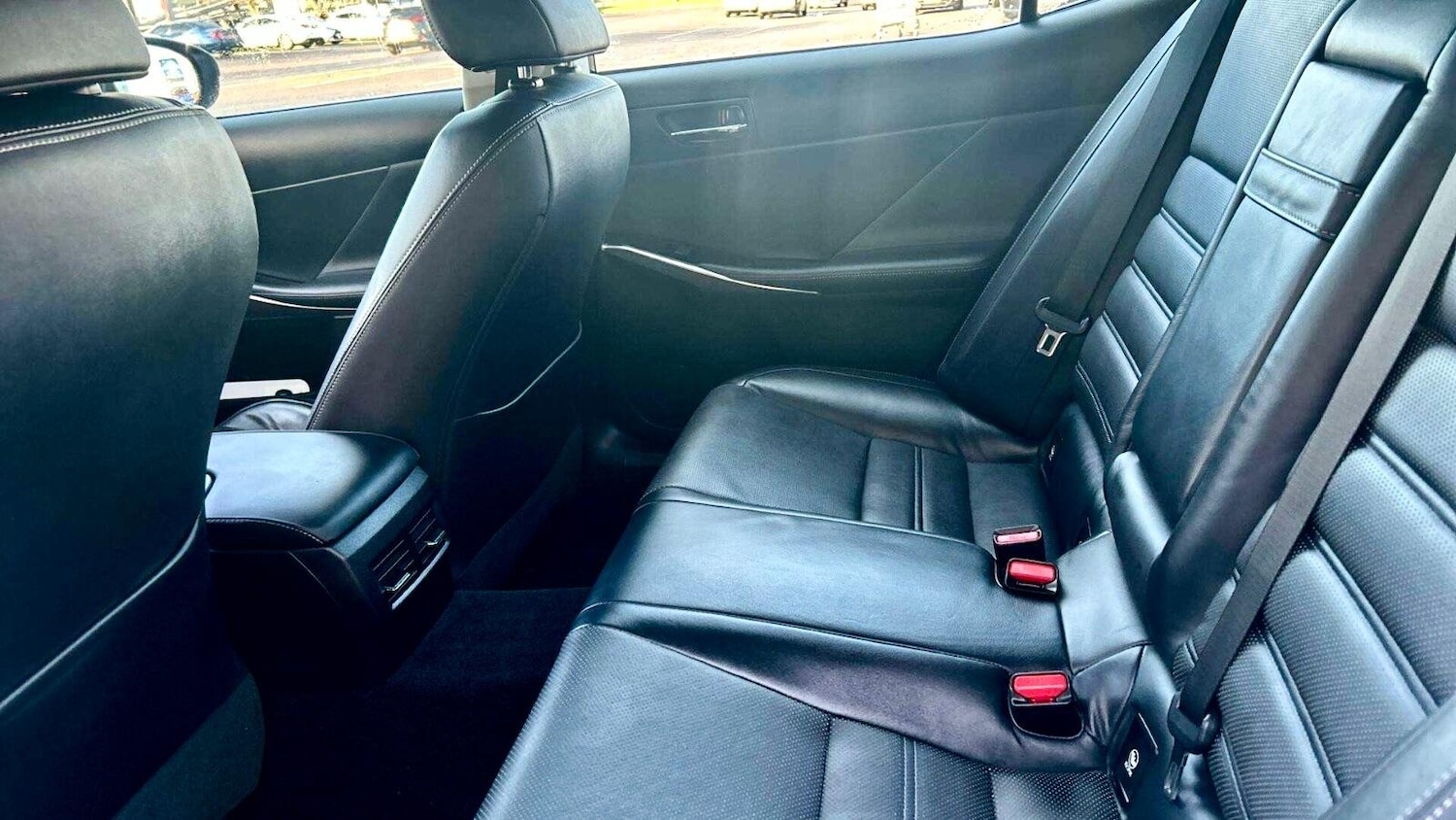 Used Lexus IS 2014 for sale - 76700621: Photo 9