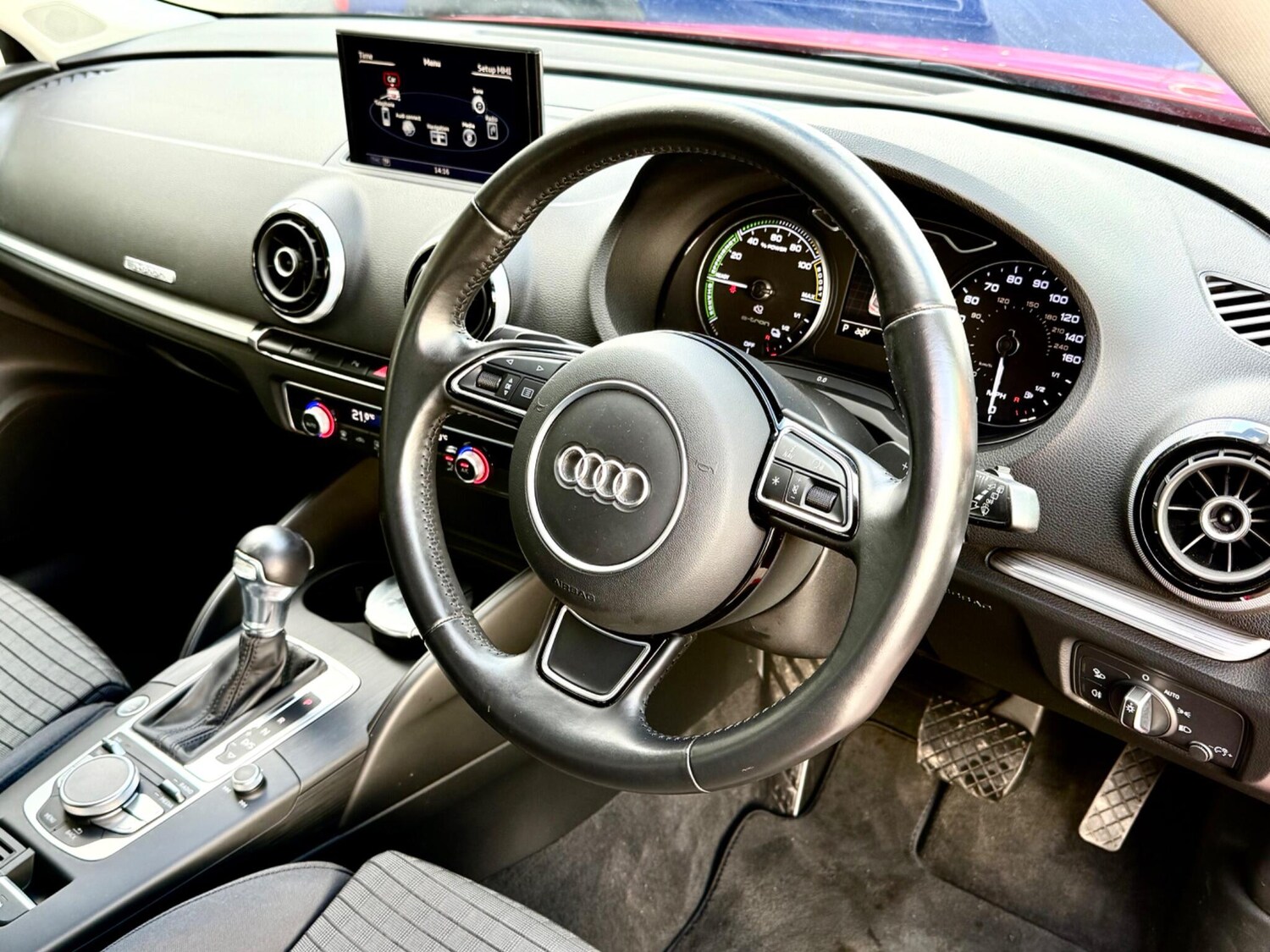 Used Audi A3 2015 for sale - 77997352: Photo 17