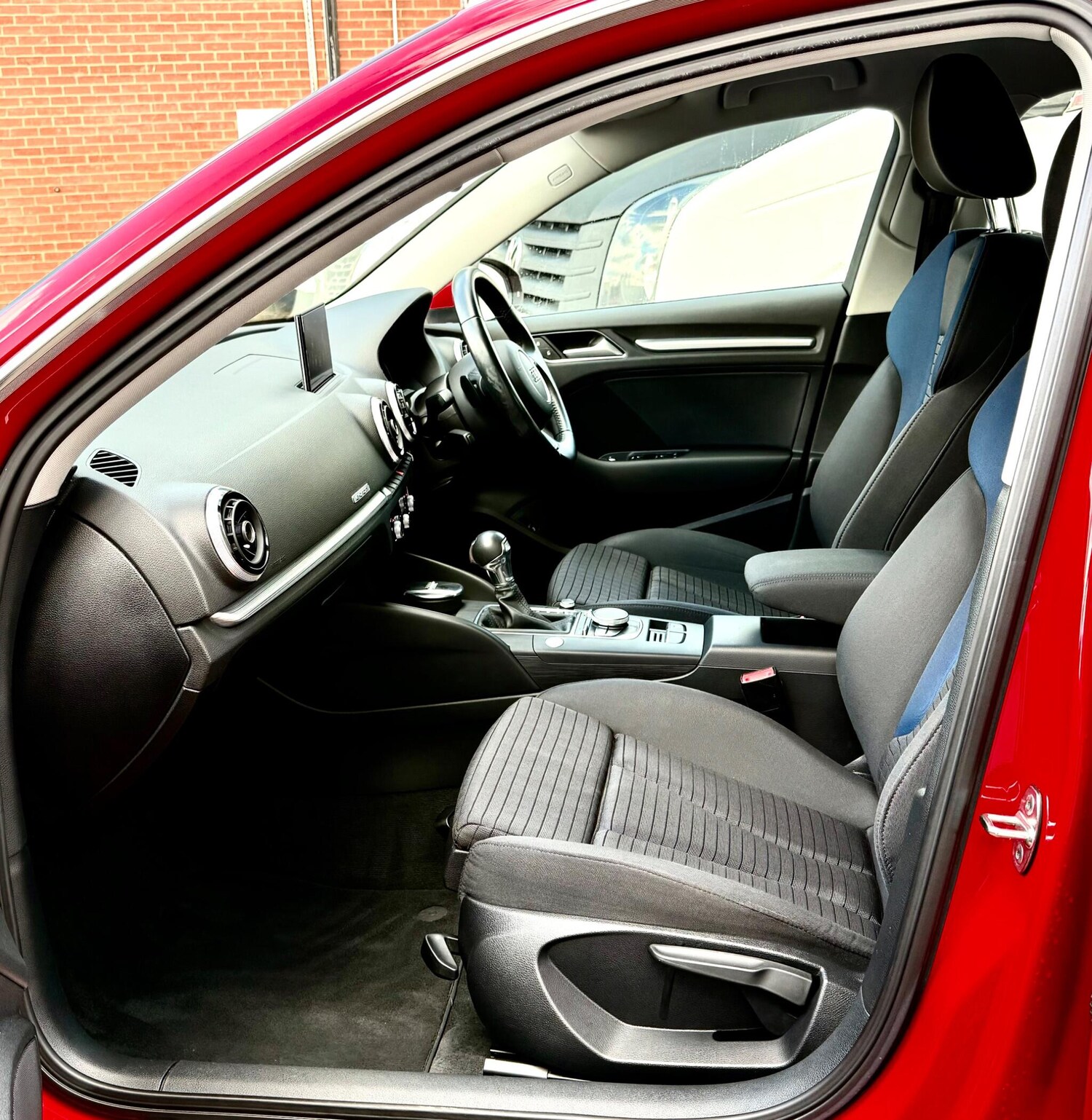 Used Audi A3 2015 for sale - 77997352: Photo 29