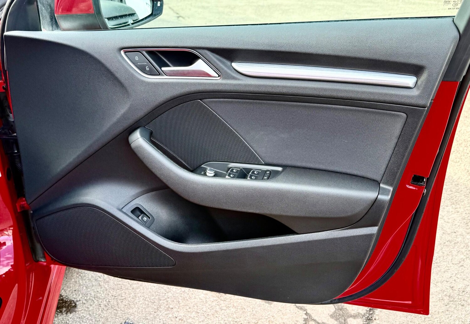 Used Audi A3 2015 for sale - 77997352: Photo 40