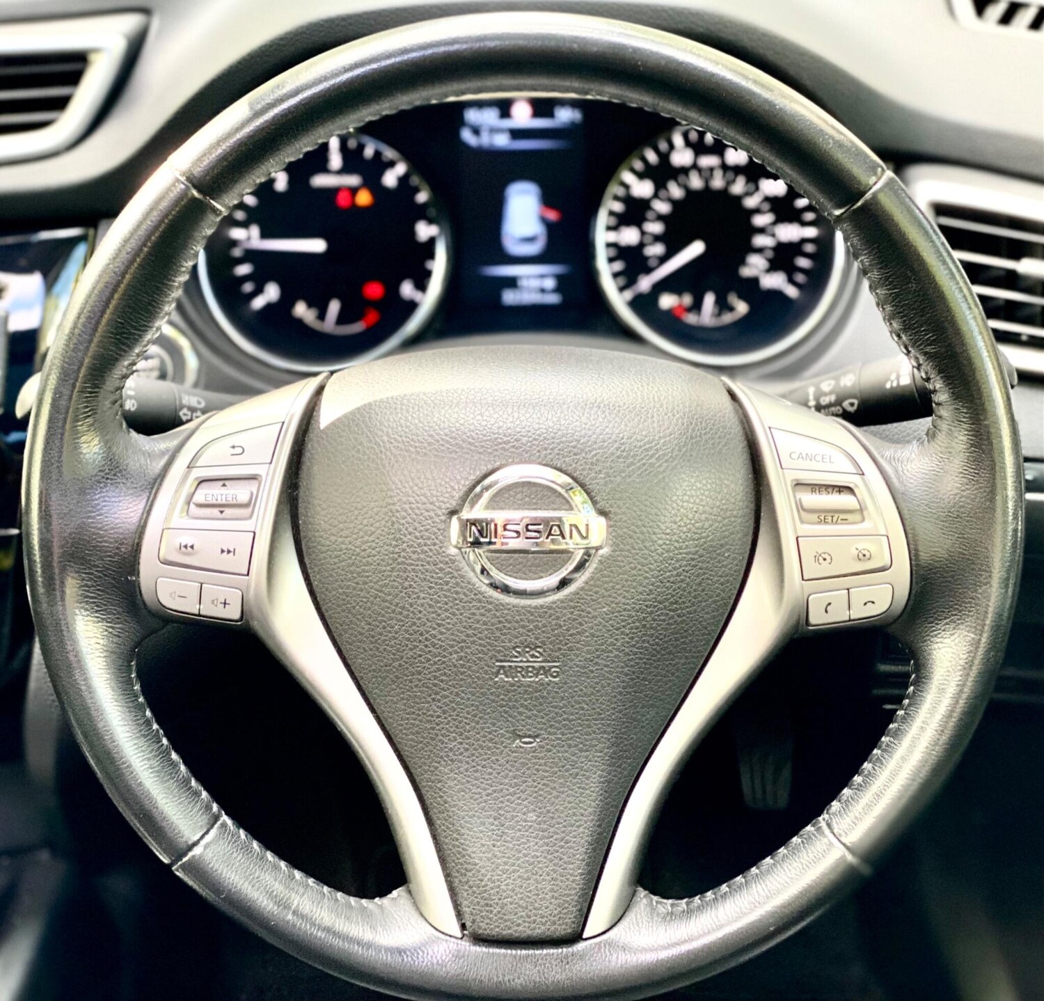 Used Nissan X-Trail 2015 for sale - 76214487: Photo 25