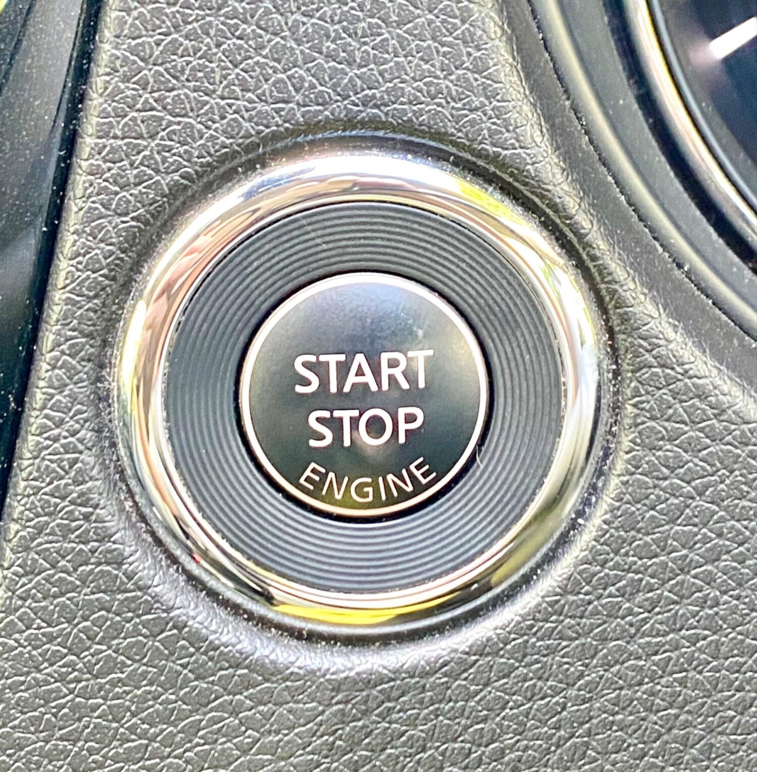 Used Nissan X-Trail 2015 for sale - 76214487: Photo 30