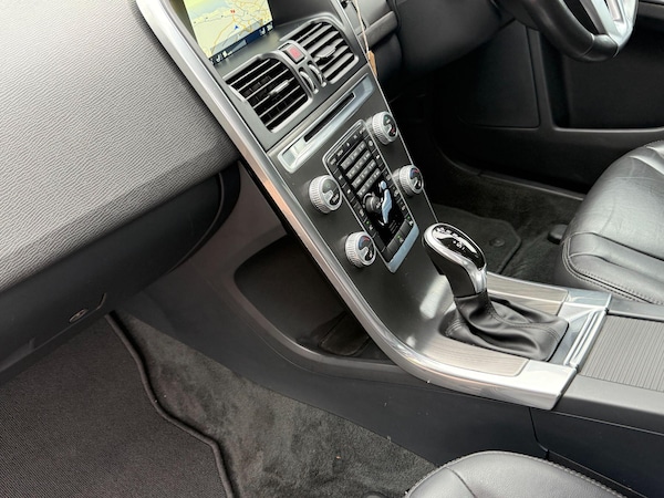 Used Volvo XC60 2016 for sale - 76306826: Photo 19