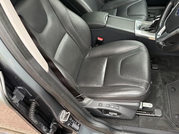 Used Volvo XC60 2016 for sale - 76306826: Photo 22