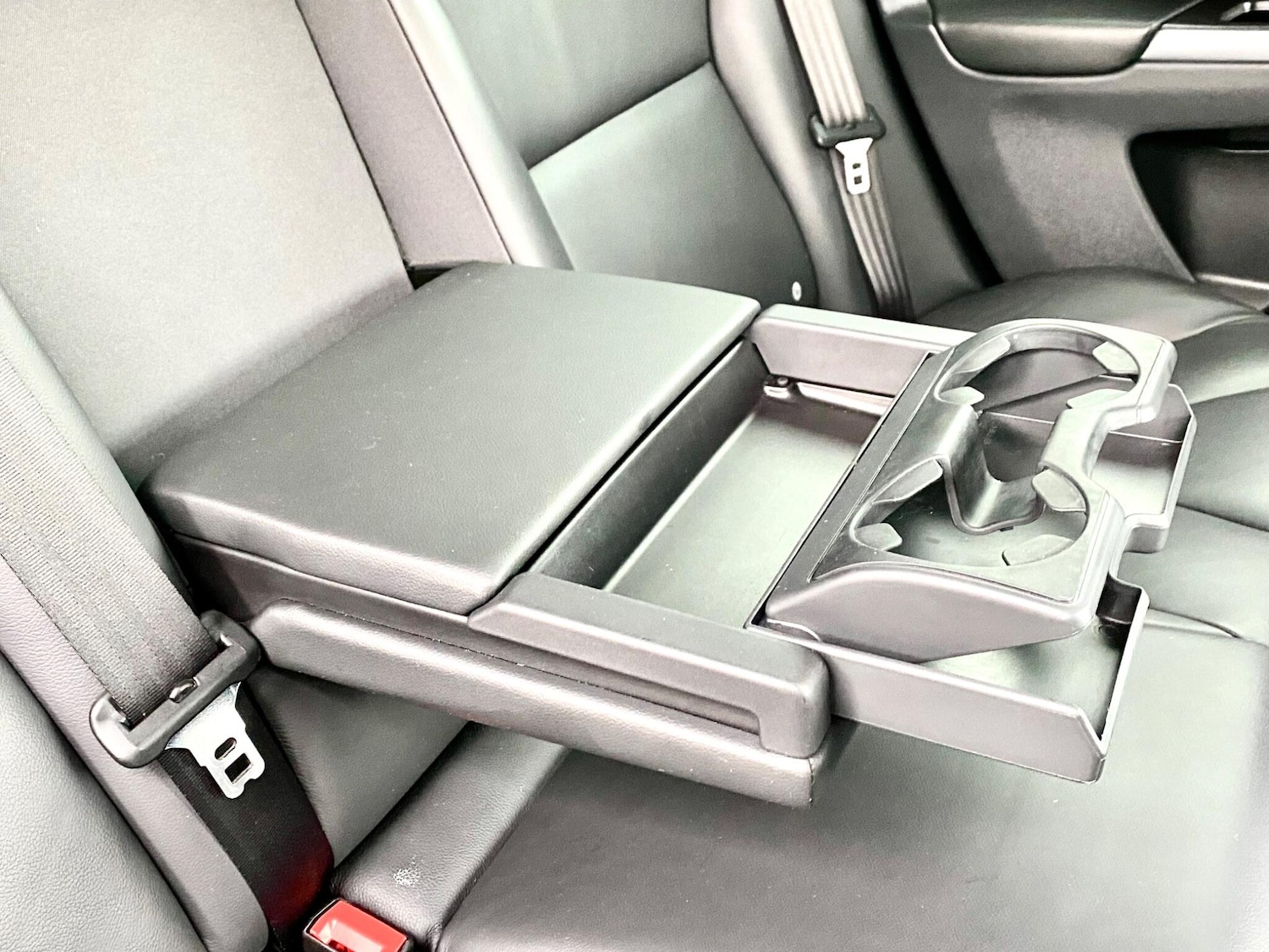 Used Volvo XC60 2016 for sale - 76306826: Photo 24