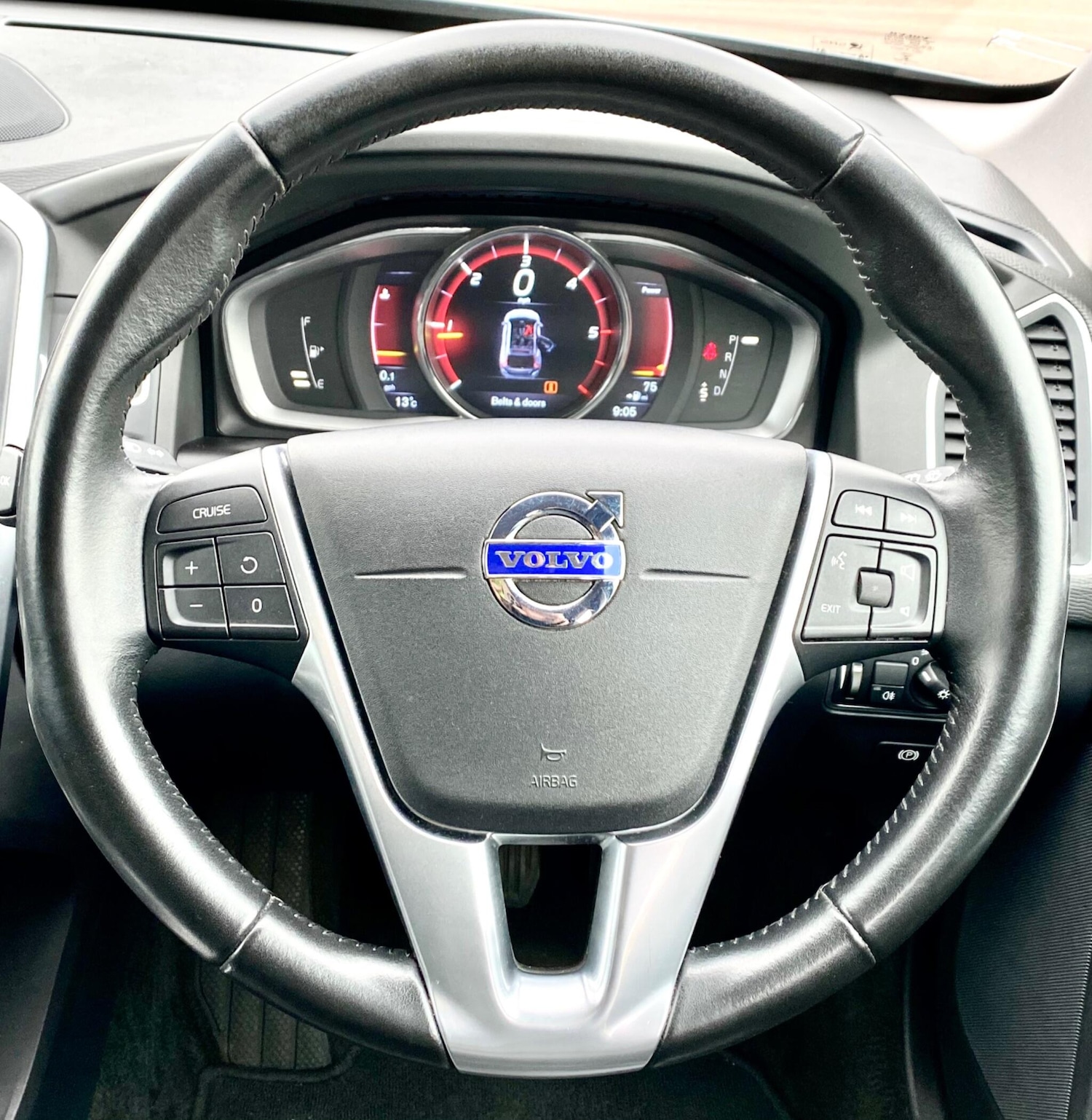 Used Volvo XC60 2016 for sale - 76306826: Photo 28