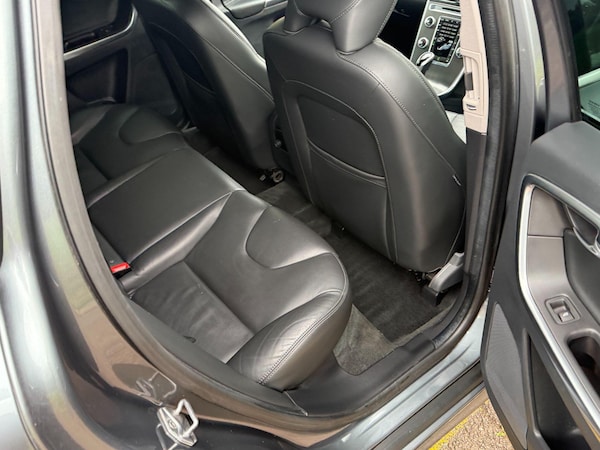 Used Volvo XC60 2016 for sale - 76306826: Photo 28