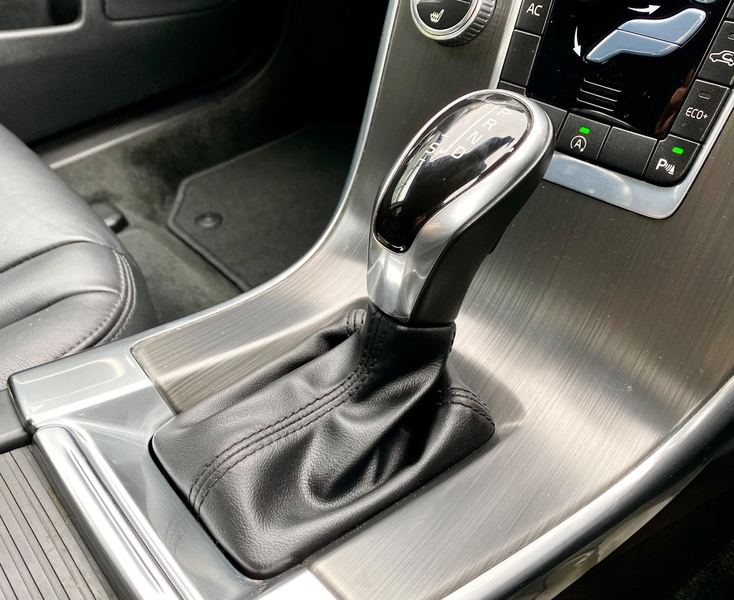 Used Volvo XC60 2016 for sale - 76306826: Photo 33