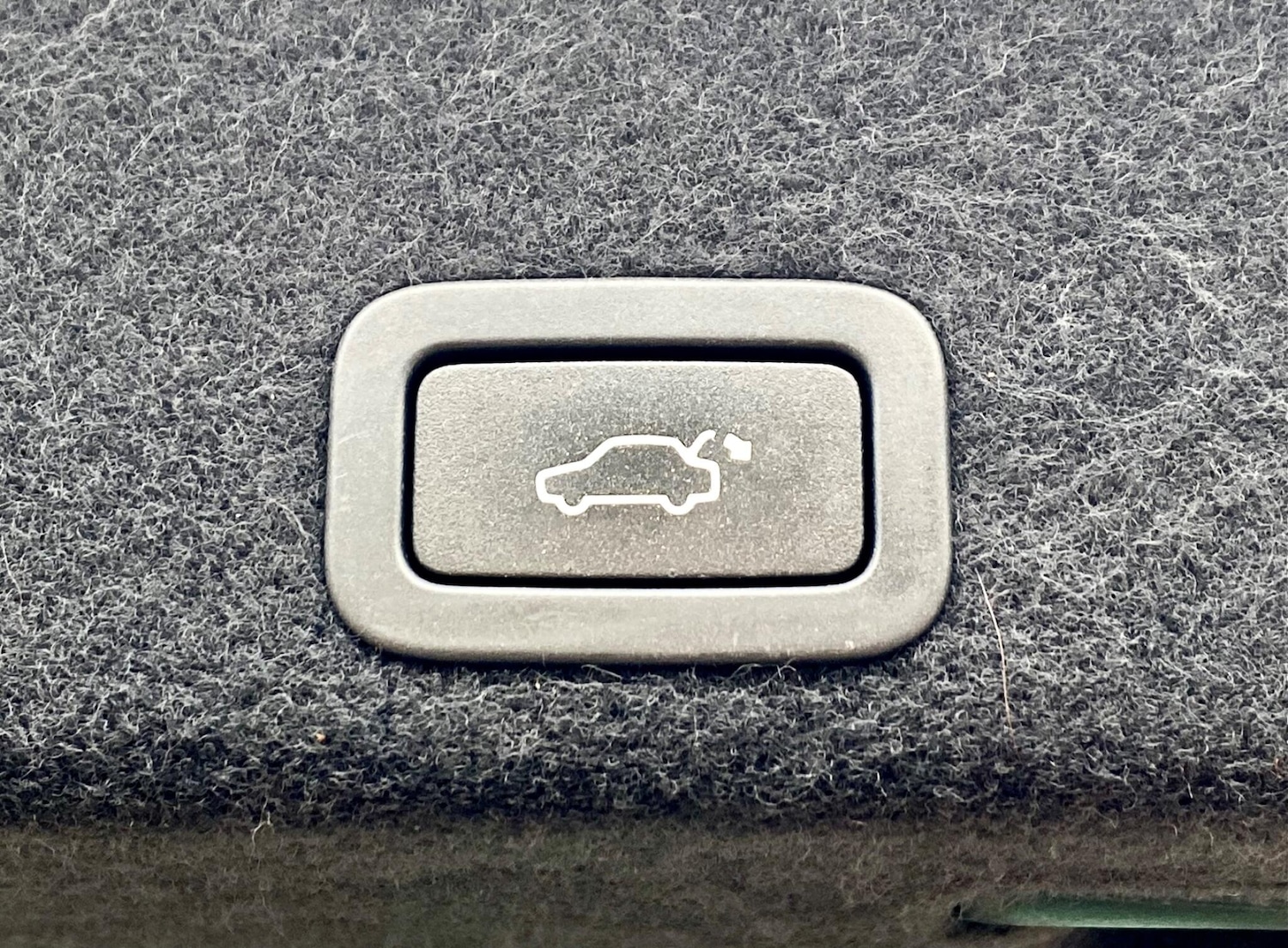 Used Volvo XC60 2016 for sale - 76306826: Photo 44