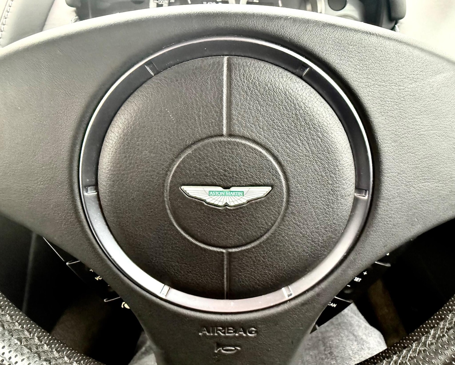 Used Aston Martin Vantage 2008 for sale - 76999007: Photo 23