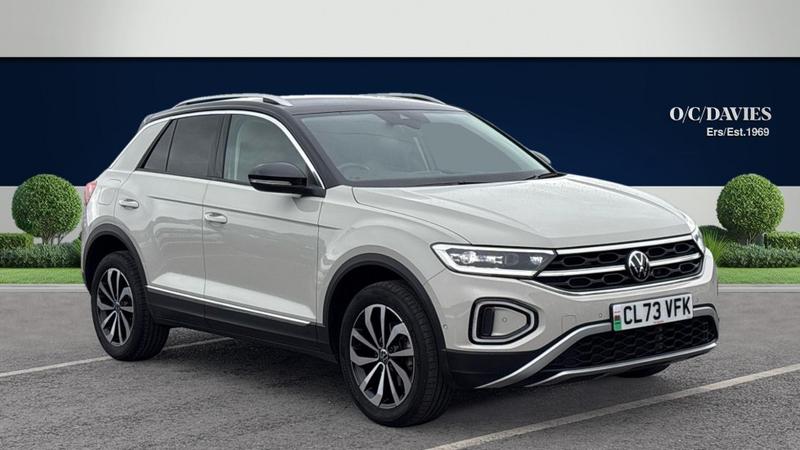 Used Volkswagen T-Roc 2023 for sale - 76568679: Photo 1