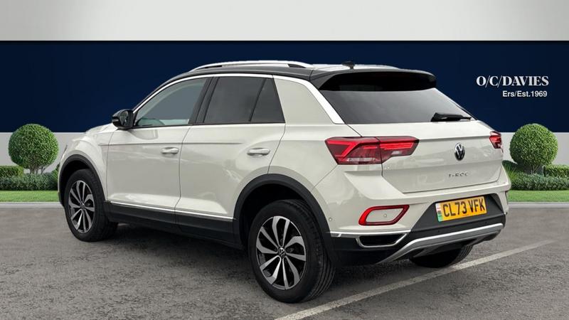 Used Volkswagen T-Roc 2023 for sale - 76568679: Photo 3