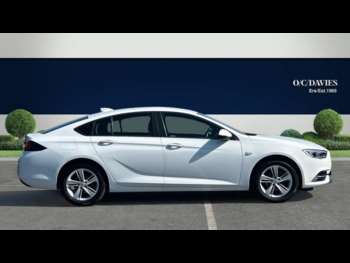 Used Vauxhall Insignia 2019 for sale - 74885876: Photo