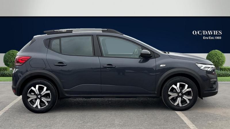 Used Dacia Sandero Stepway 2022 for sale - 76277370: Photo 2