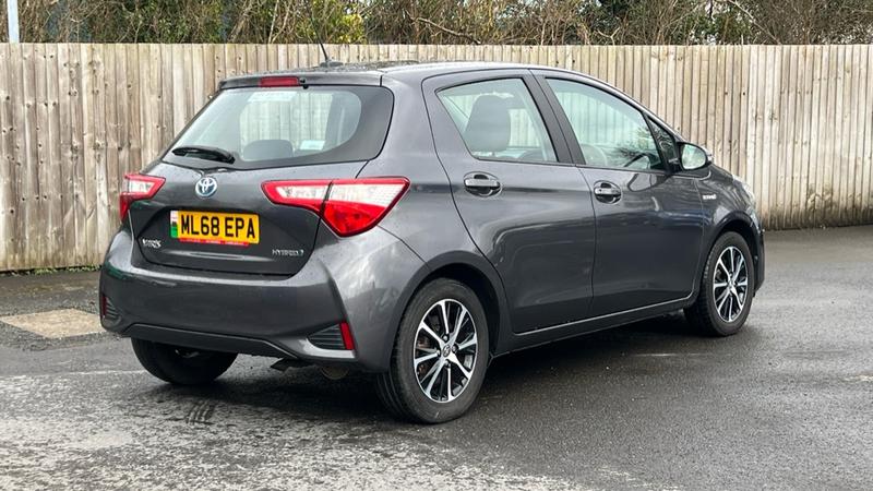 Used Toyota Yaris for sale - 78109417: Photo 12