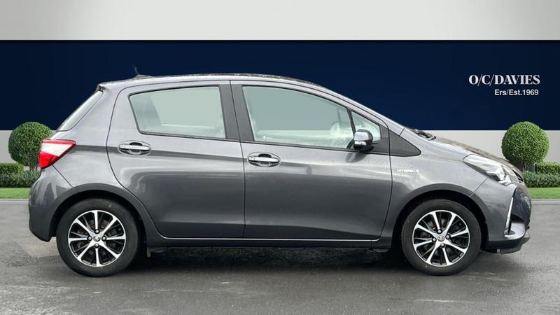 Used Toyota Yaris for sale - 78109417: Photo 2