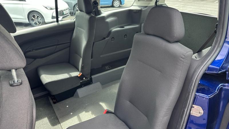 Used Ford Grand Tourneo Connect 2017 for sale - 76797017: Photo 10