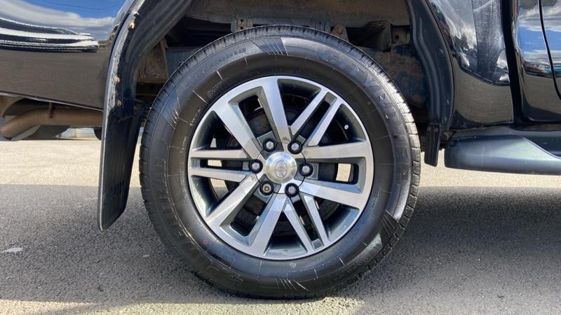 Used Toyota Hilux 2019 for sale - 76541482: Photo 18