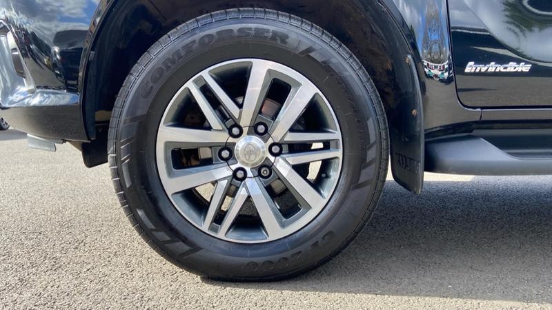 Used Toyota Hilux 2019 for sale - 76541482: Photo 19