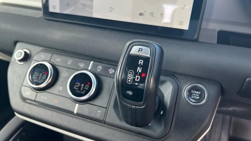 Used Land Rover Defender 2022 for sale - 76332522: Photo 26