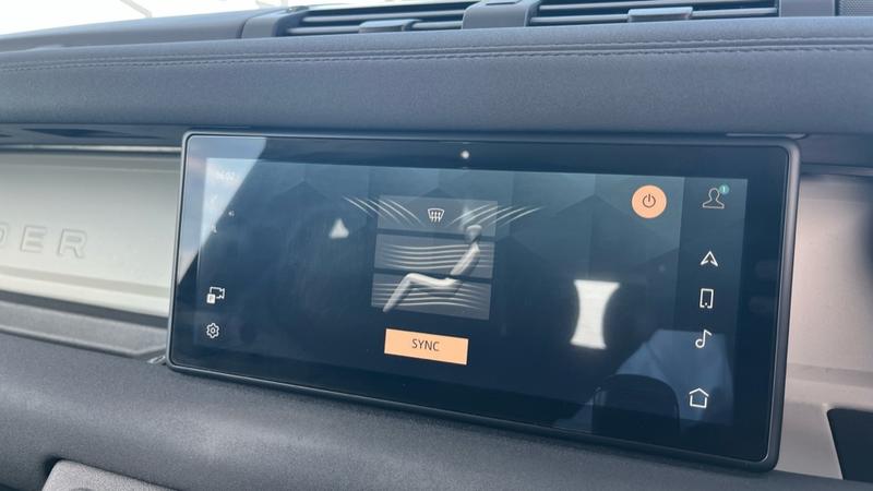 Used Land Rover Defender 2022 for sale - 76332522: Photo 36
