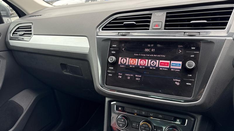 Used Volkswagen Tiguan 2019 for sale - 76405272: Photo 16