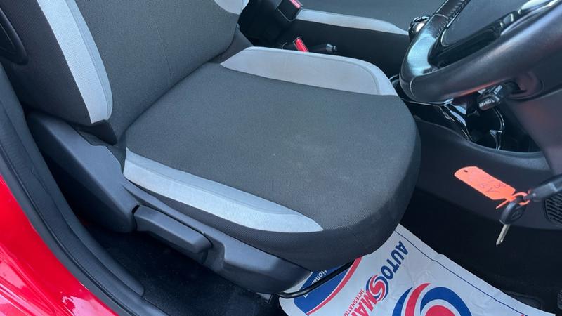 Used Toyota AYGO 2018 for sale - 77248788: Photo 39