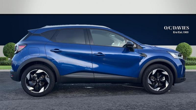 Used Renault Captur 2025 for sale - 76568513: Photo 2