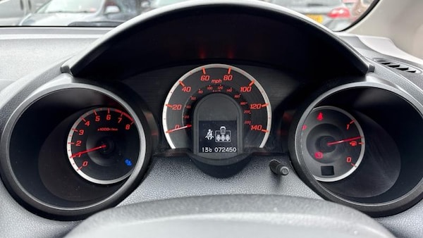 Used Honda Jazz 2014 for sale - 76266039: Photo 11
