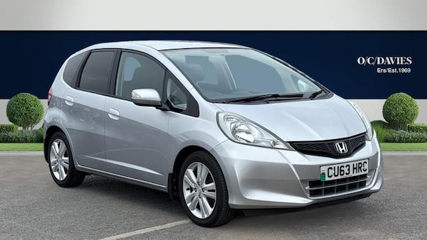 Used Honda Jazz 2014 for sale - 76266039: Photo 1