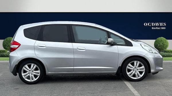 Used Honda Jazz 2014 for sale - 76266039: Photo 2